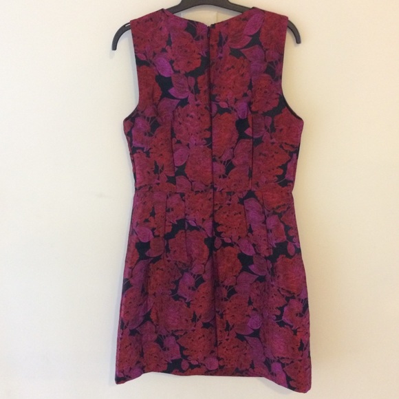 Betsey Johnson Cherry‎ Red Floral Brocade Sheath Dress - Picture 6 of 7
